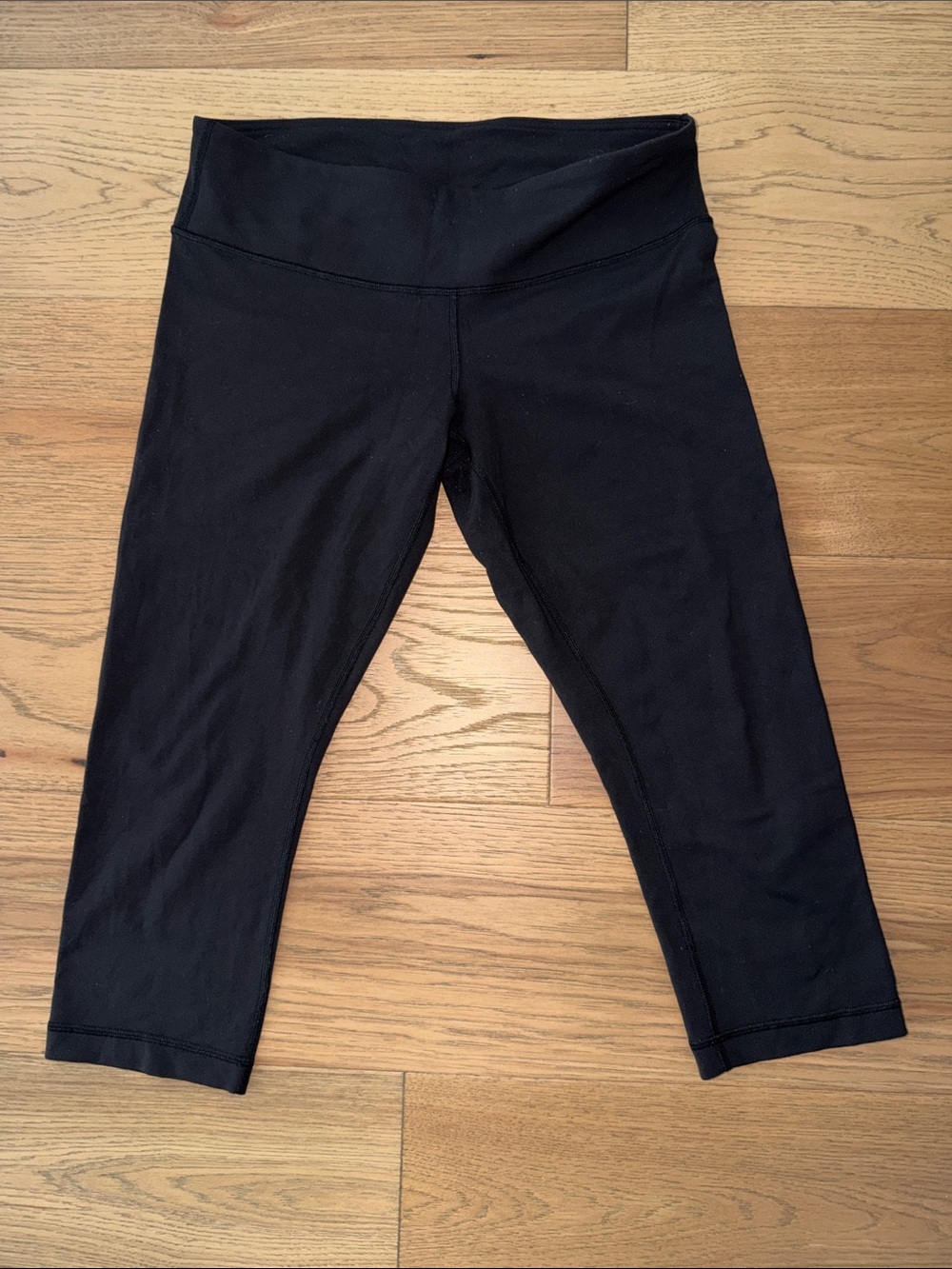 lululemon athletica 20” Black Capri Leggings